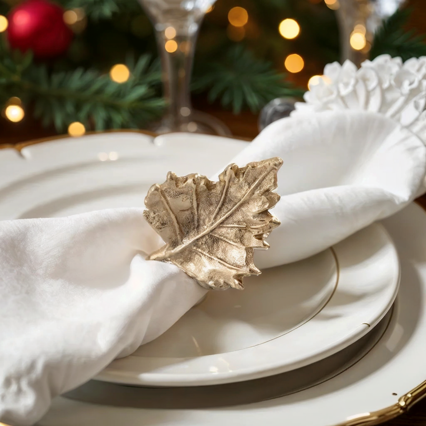 Classic Leaf Metal Napkin Ring Gold Set of 4