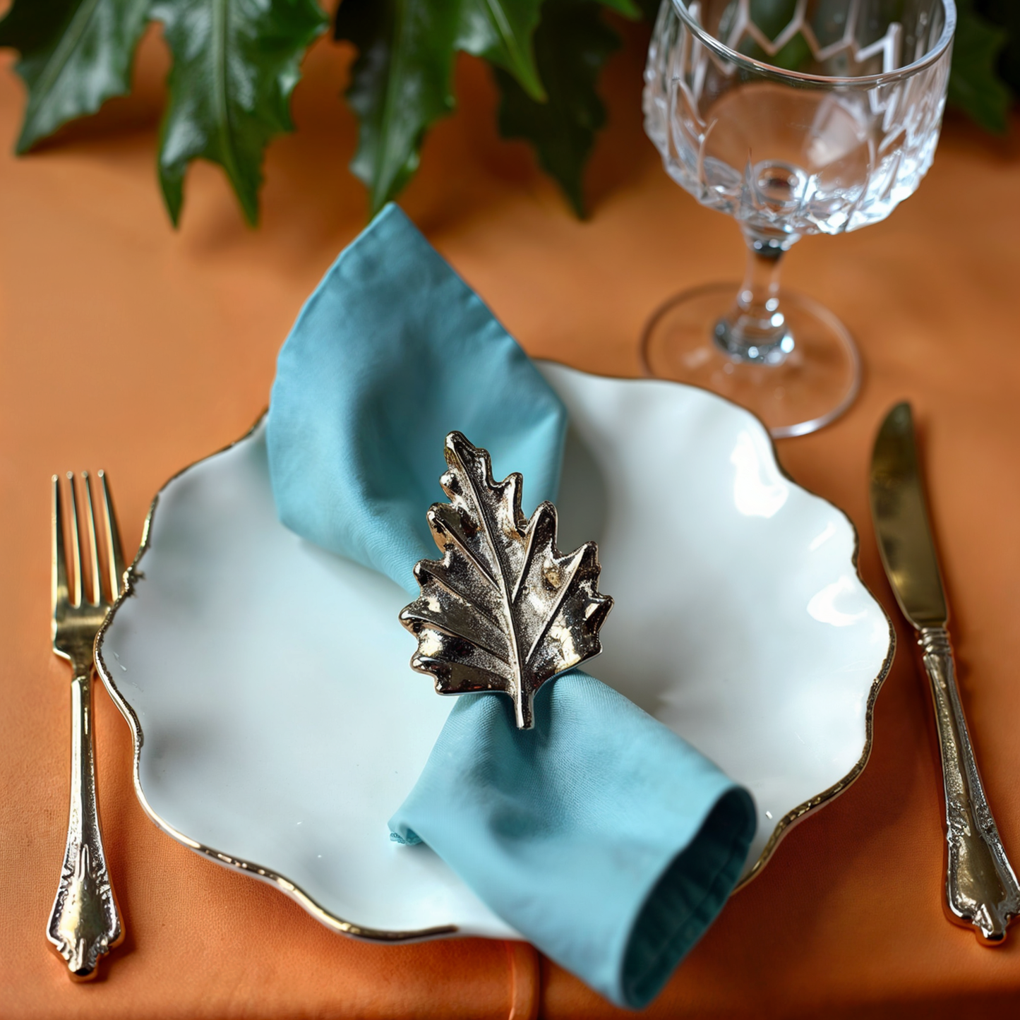 Classic Leaf Metal Napkin Ring Silver Set of 4