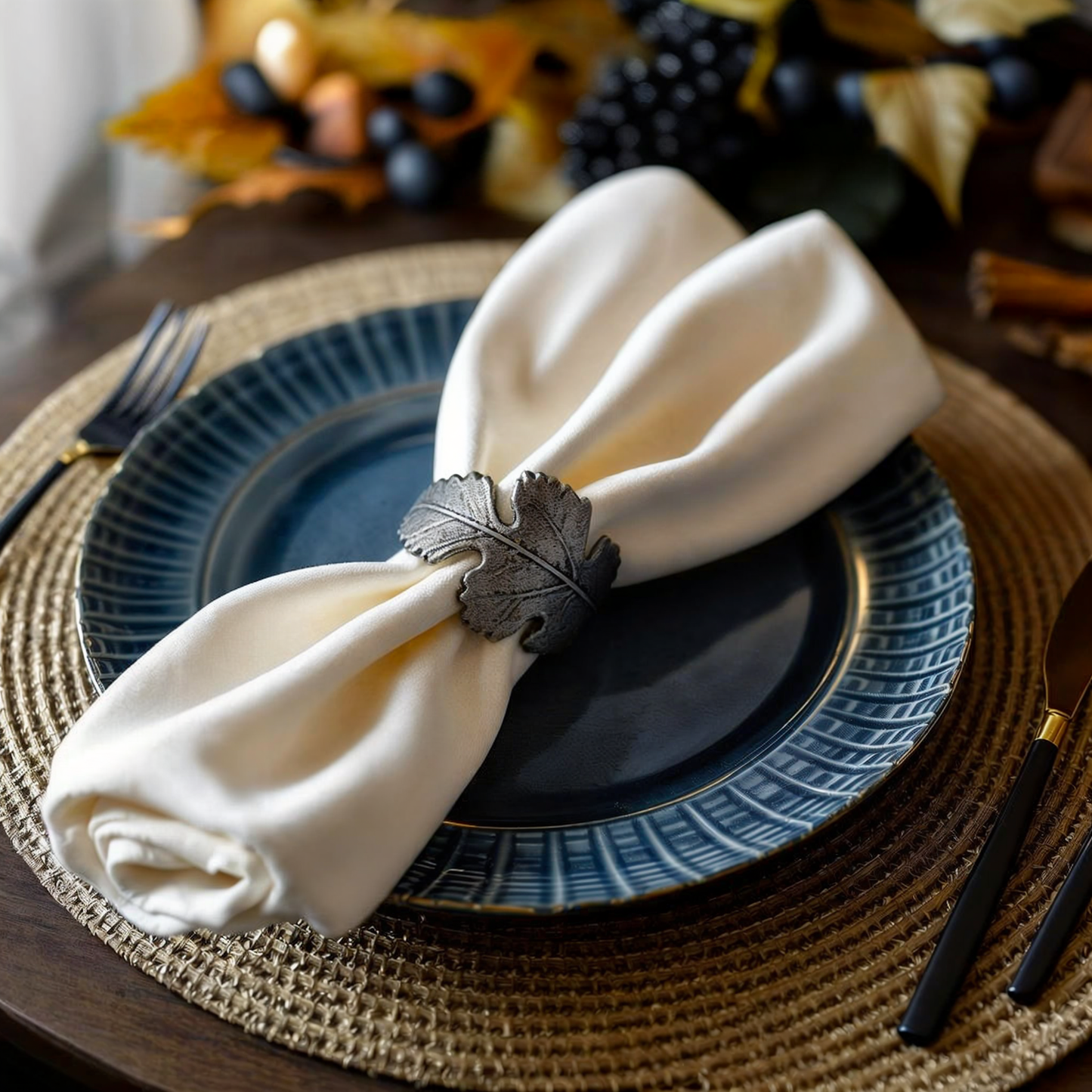 Maple Leaf Metal Napkin Ring Antique Silver Set of 4