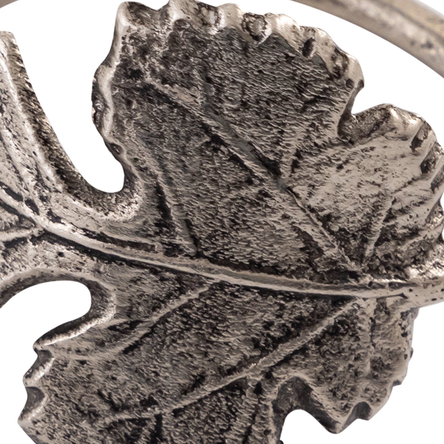 Maple Leaf Metal Napkin Ring Antique Silver Set of 4