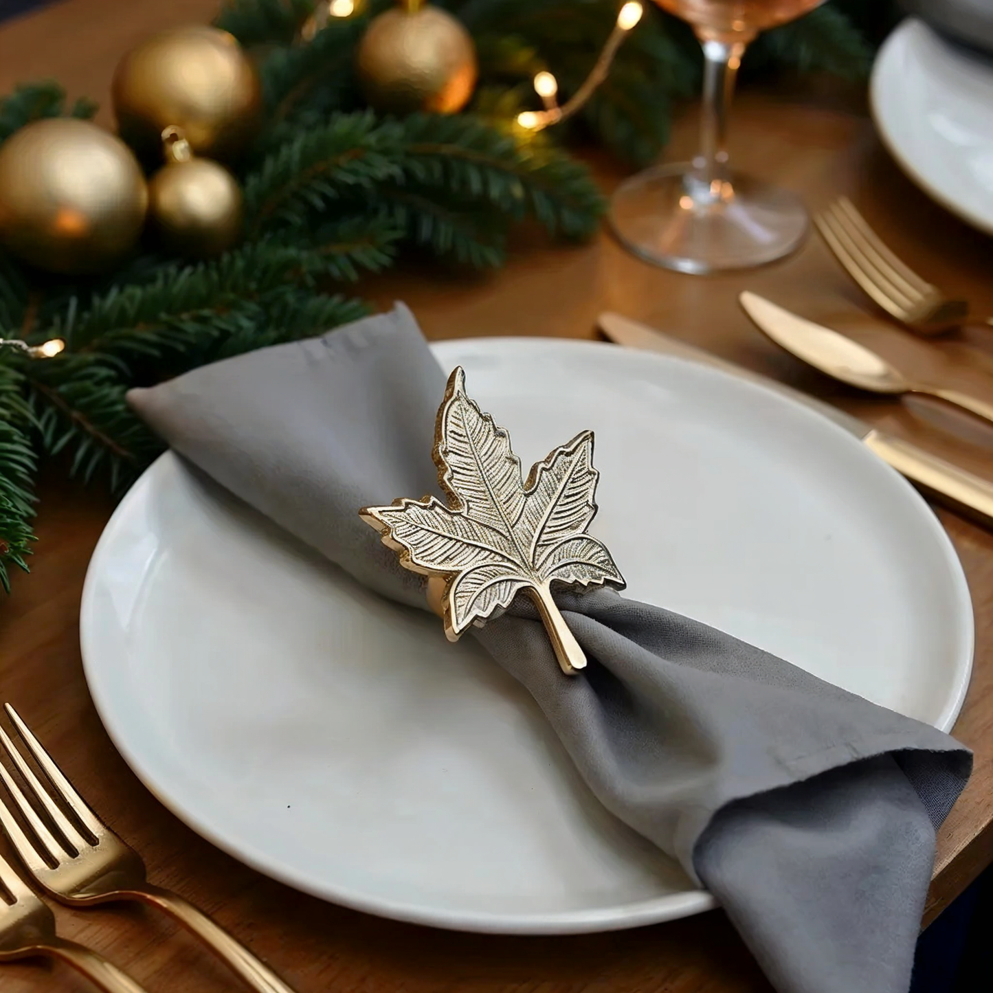 Vintage Maple Leaf Metal Napkin Ring Silver Set of 4