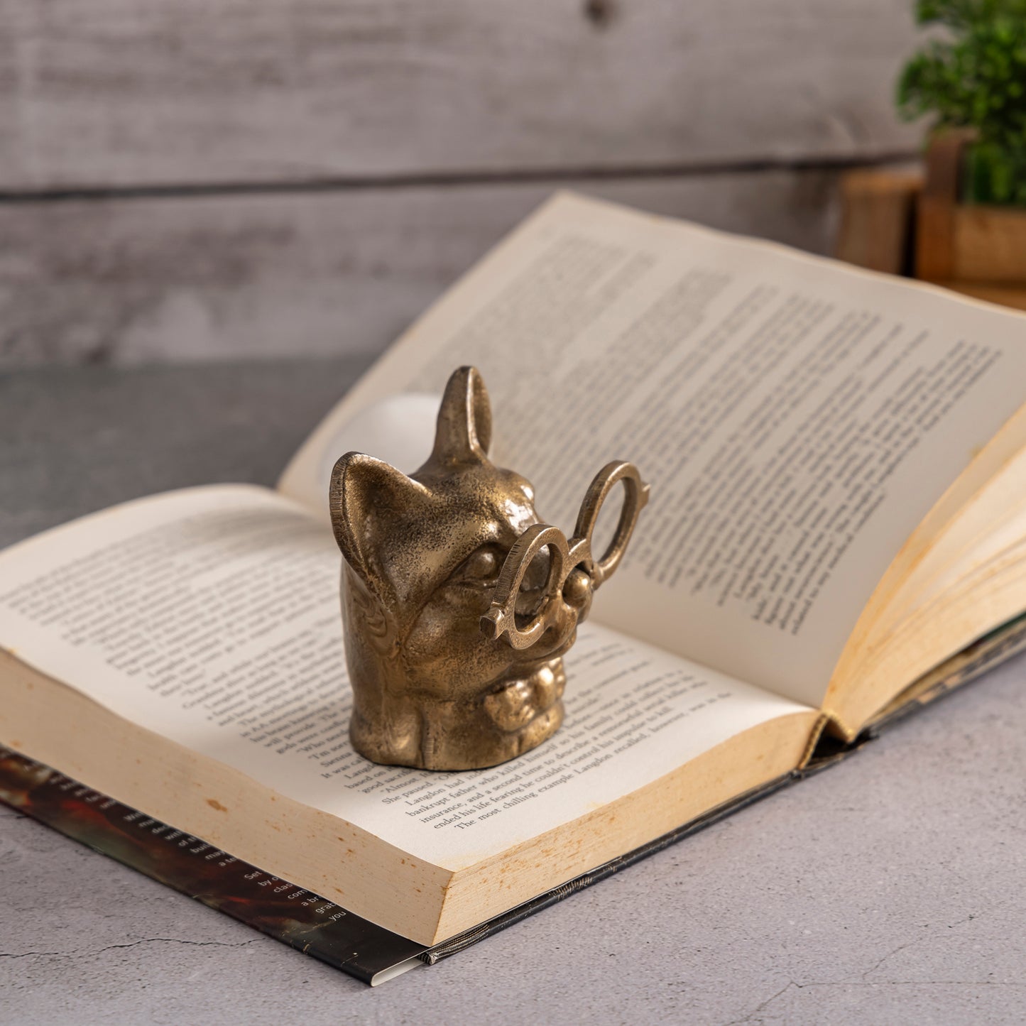 Poppy Cat Statuette Antique Gold Finish