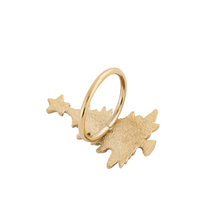 Gold Christmas tree napkin ring with white background
