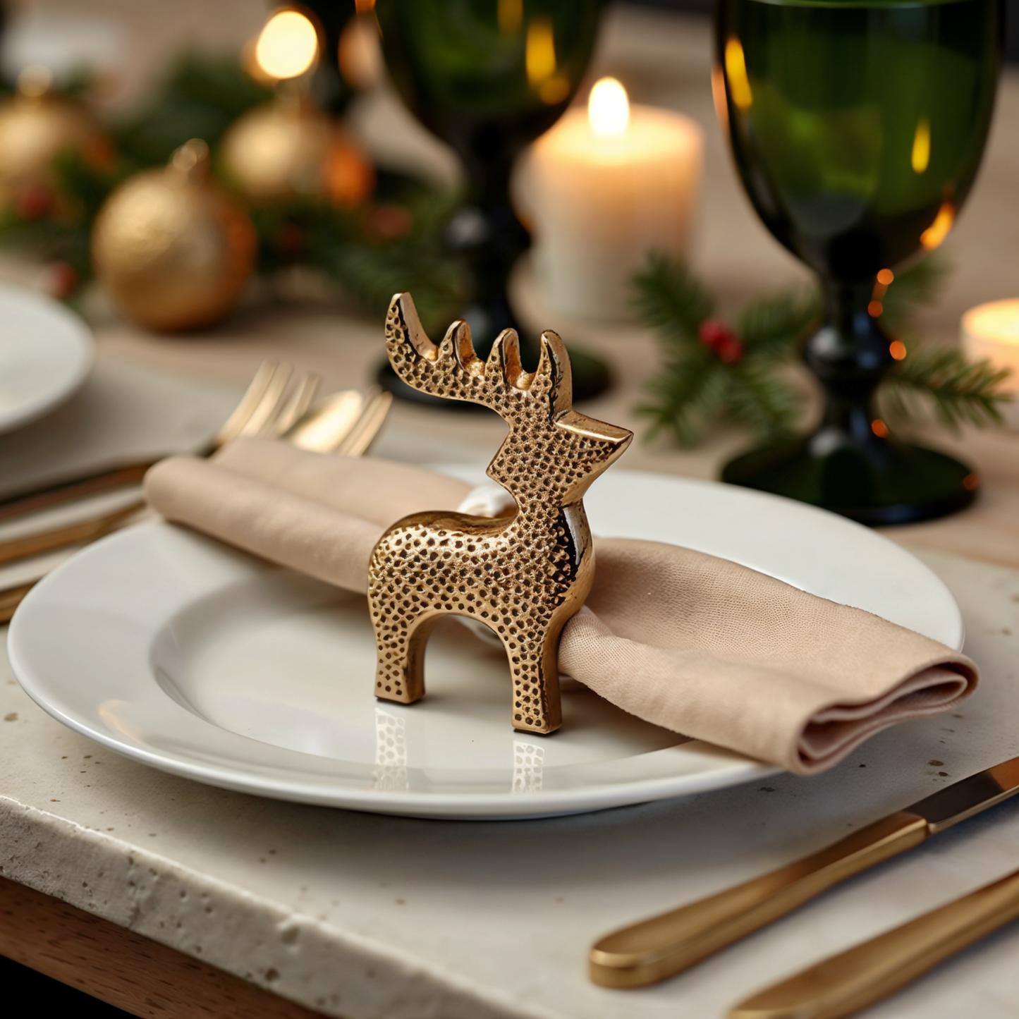 Vixen Reindeer Metal Napkin Ring Gold Set of 4