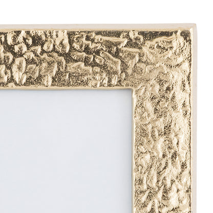 Sudbury Textured Metal Photo Frame Medium Gold (4"x6")